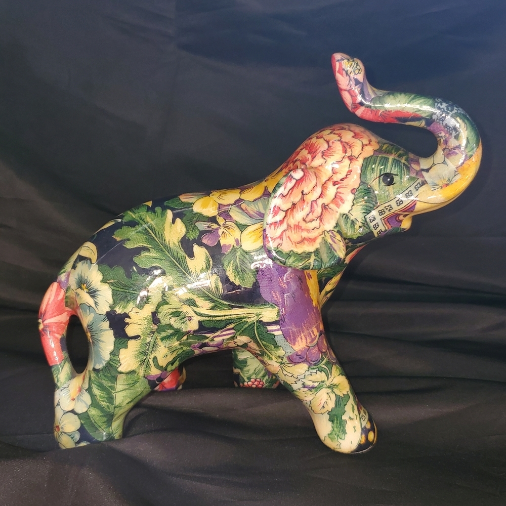 La Vie Vintage Ceramic Glazed Patchwork Elephant Figurine